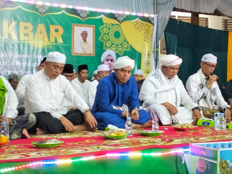 DR. H  Ali Azhar, S Sos, MH, Hadiri Tabligh Akbar dan Haul Jama' di Ponpes Nur Darissalam
