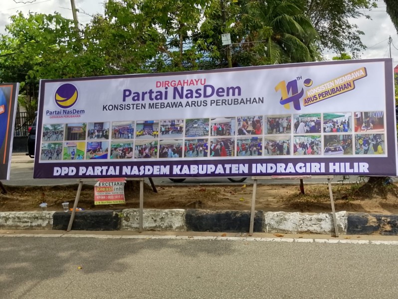 Ketua DPD H Taufik Hidayat, 